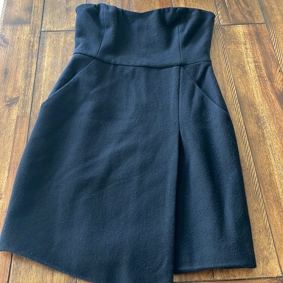 Susana Monaco Dresses & Skirts - Susana Monaco Strapless Cashmere Wool Blend Mini Dress, Women's Sz 4 Black